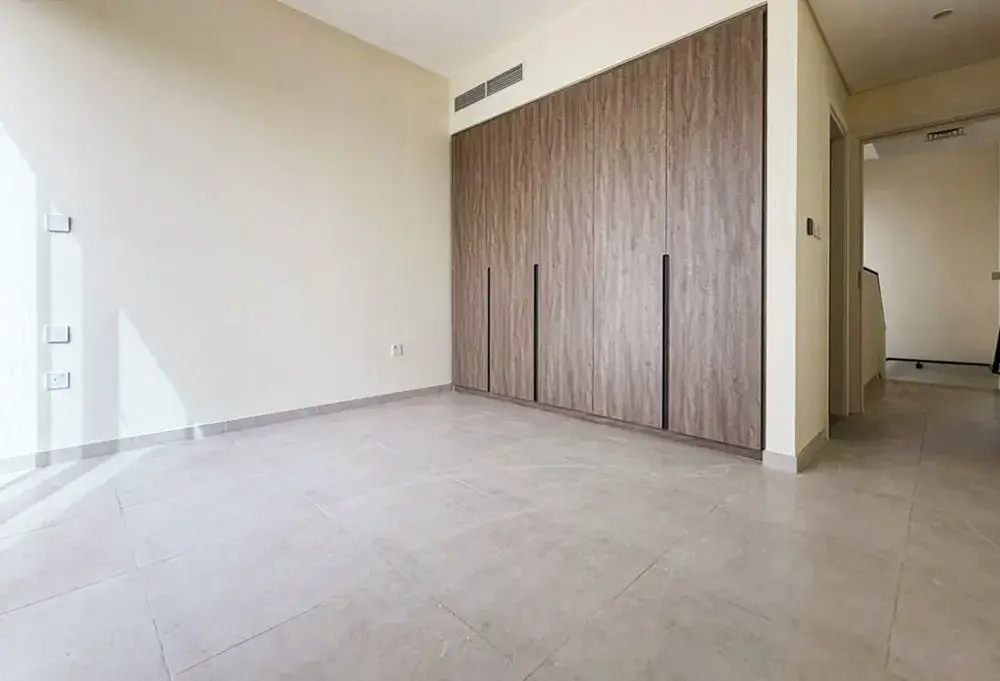 Townhouse for rent in Nara – The Valley